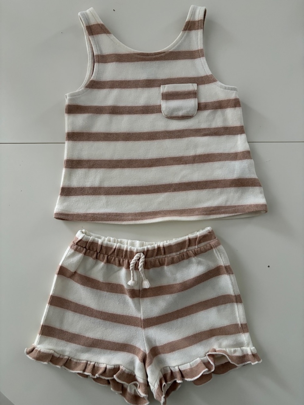 Top: 4T   Bottom: 3T